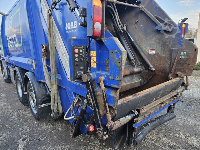 Camião de lixo VOLVO FE-320 6x2 Lift/Lenk Luft/Luft JOAB Anac