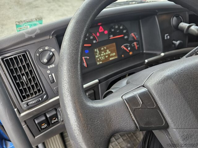 рефрижераторний вантажівка Volvo FM330 Multizone Lenk u. Kühlkoffer