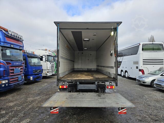  Volvo FL240 4x2 Ladeborwand