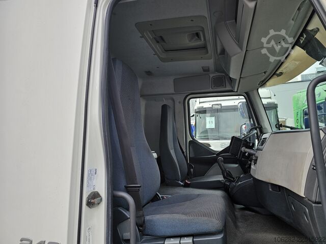  Volvo FL240 4x2 Ladeborwand