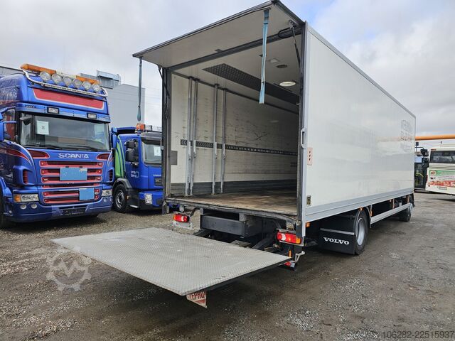 Kuorma-auto umpikorilla Volvo FL 240 4x2 14Tons Hebebühne Blatt/Luft