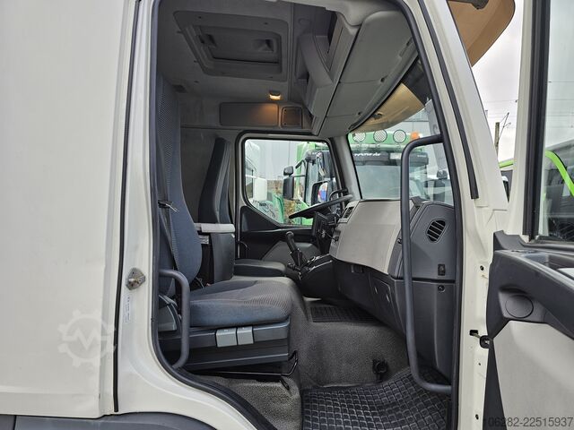 Kuorma-auto umpikorilla Volvo FL 240 4x2 14Tons Hebebühne Blatt/Luft