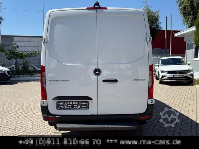 Skåpbil MERCEDES-BENZ Sprinter 315 RWD L2H1 Klima Kamera Navi Tempomat