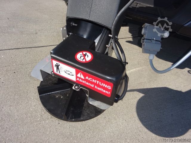 Furgon FORD Ranger DoKa Tremor Stndhz Winterd Schild+Streuer