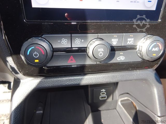 Furgon FORD Ranger DoKa Tremor Stndhz Winterd Schild+Streuer