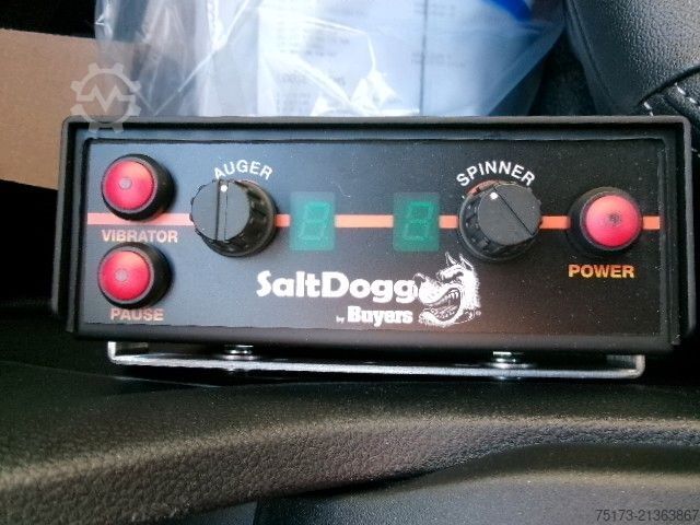 Furgon FORD Ranger DoKa Tremor Stndhz Winterd Schild+Streuer