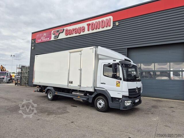 Kassabíll Mercedes-Benz Atego