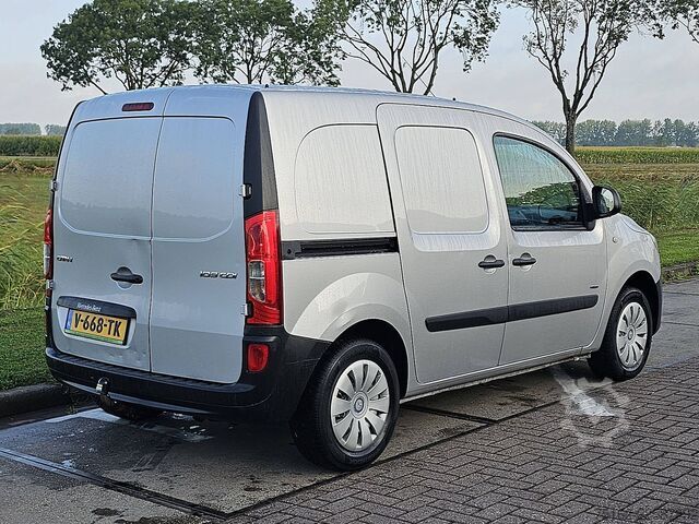 Ferðatösku MERCEDES-BENZ CITAN 109 CDI ac EURO6