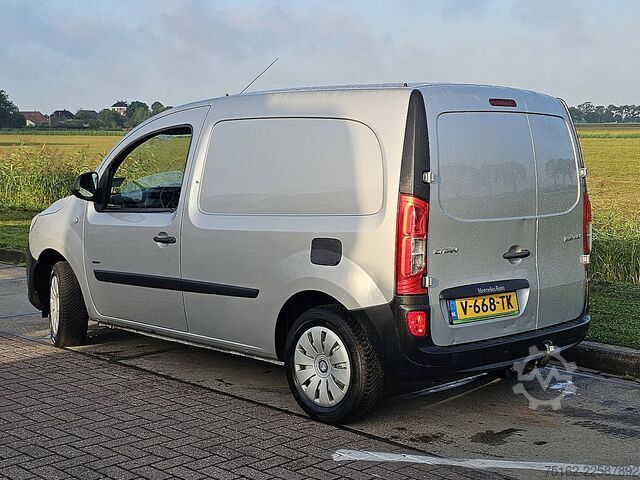 Ferðatösku MERCEDES-BENZ CITAN 109 CDI ac EURO6