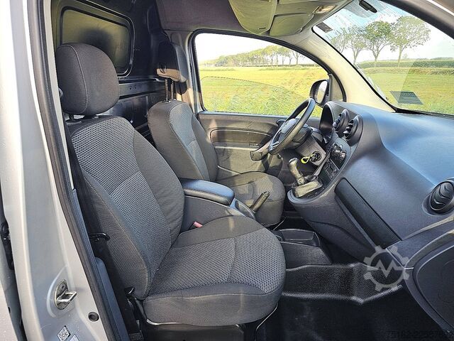 Ferðatösku MERCEDES-BENZ CITAN 109 CDI ac EURO6