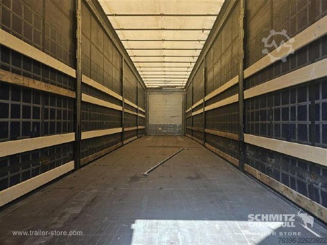 Semi-remorque bâchée Schmitz Cargobull Semitrailer Curtainsider Mega