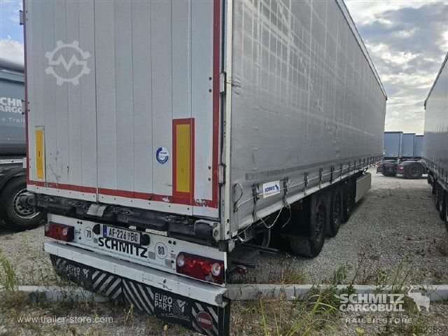 Semi-remorque bâchée Schmitz Cargobull Semitrailer Curtainsider Standard