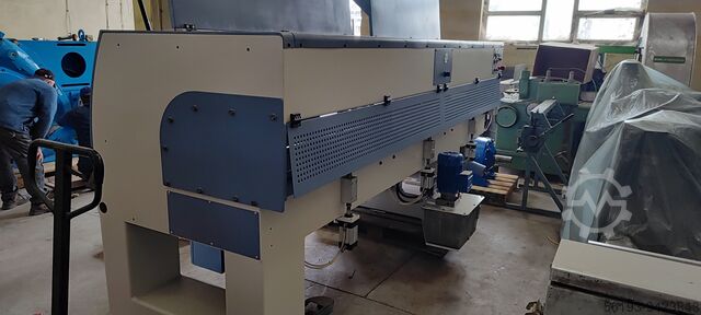 Prensa para ensamblar madera a medida SPANEVELLO