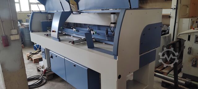 Prensa para ensamblar madera a medida SPANEVELLO