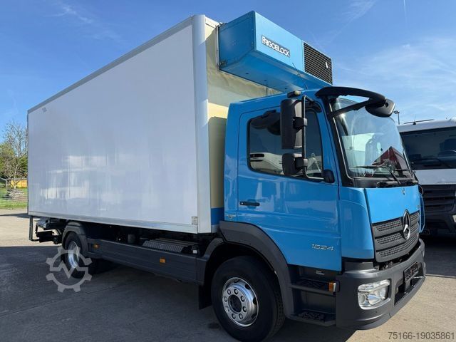 Chłodnia (samochód ciężarowy) MERCEDES-BENZ ATEGO 1524 L Kühlkoffer 6,30 m LBW 1 T