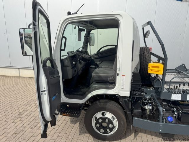 Самосвал-фургон ISUZU M30 5.2 l. breitenverstellb Absetzkipp 1.5-10 m³