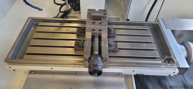 เครื่องเจาะและเครื่องกัด FEHLMANN Picomax 20