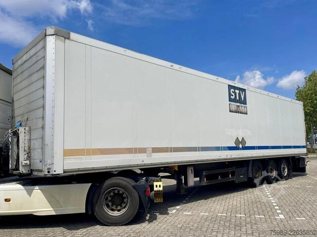 Caisse fermée Schmitz Cargobull SAF AXLES, LIFT AXEL, DISC BRAKES, AIR SUSPENSION