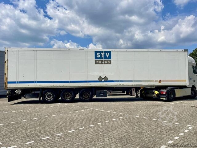 Caisse fermée Schmitz Cargobull SAF AXLES, LIFT AXEL, DISC BRAKES, AIR SUSPENSION