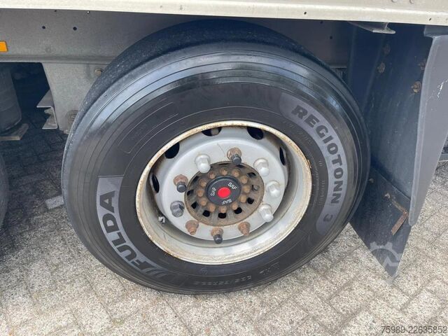 Lagaminas Schmitz Cargobull SAF AXLES, LIFT AXEL, DISC BRAKES, AIR SUSPENSION