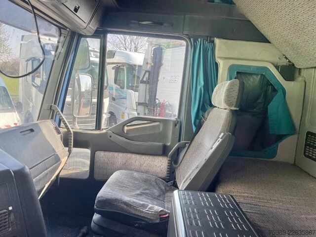 Plateforme de chargement ouverte Iveco Eurostar 440.42 EURO 2 ! Manual injection