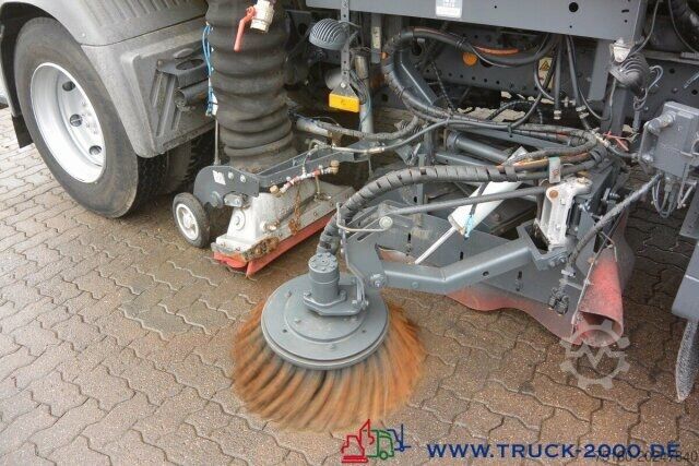 Balayeuse de voirie Mercedes-Benz Atego 1524 Bucher Johnston VS650 Deutsches Gerät