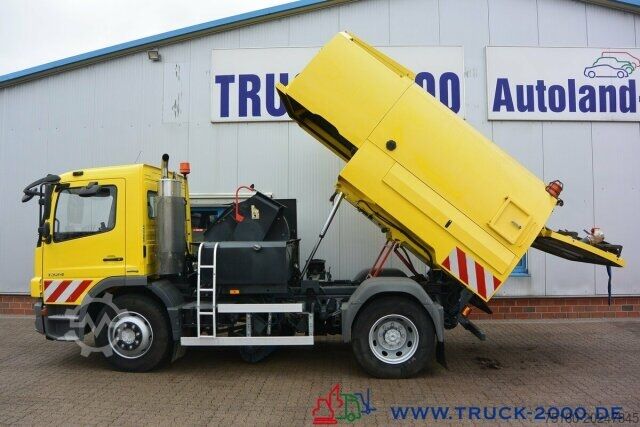 Gatvių valymo mašina Mercedes-Benz Atego 1524 Bucher Johnston VS650 Deutsches Gerät