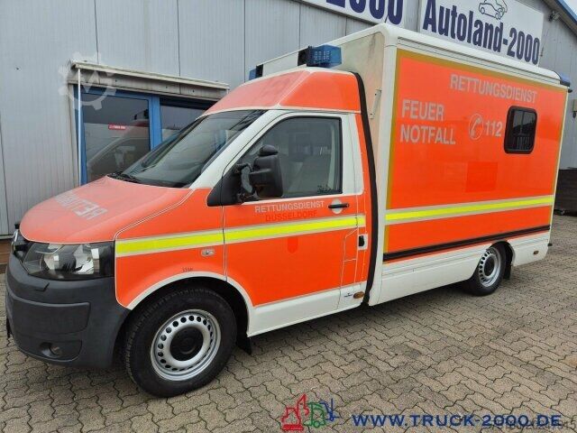 Camión de bomberos Volkswagen T5 2.0 TDI Automatic KTW Krankentransport Klima
