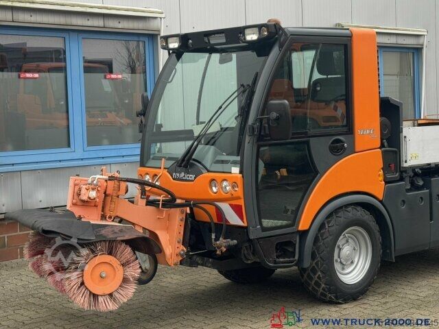 Măturătoare stradală Multicar Tremo X56 Winterdienst Streuer + Besen NUR 14TKM