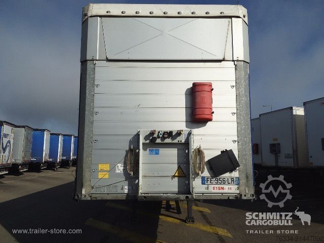 Åpen semitrailer med presenning Schmitz Cargobull Semitrailer Curtainsider Mega