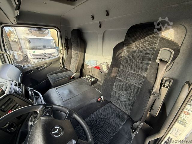 Kjølelastebil MERCEDES-BENZ ATEGO 1530 L Kühlkoffer 7,40 m LBW 2 T*AHK