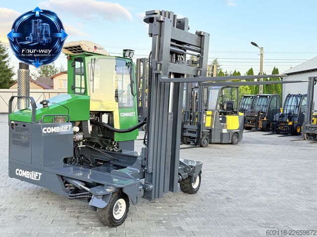 Dört yollu forklift Combilift C4500 DIESEL TRIPLEX 6000 POSITIONER