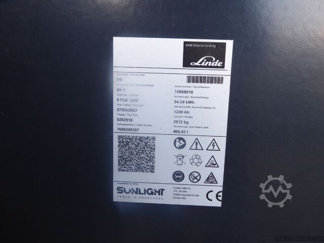 Carretilla eléctrica de 4 ruedas Linde E60-01