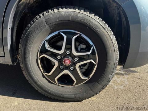 Kastenwagen Wohnmobil / Campervan Eura Mobil Van 595 HB