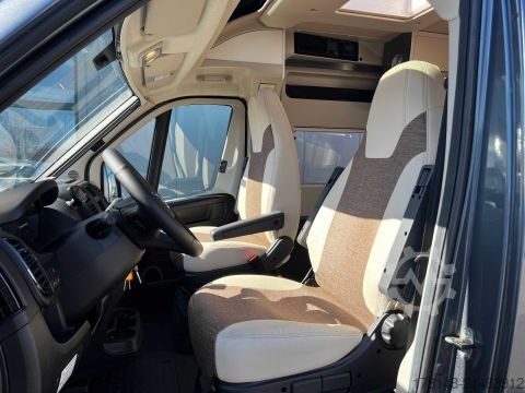 Kastenwagen Wohnmobil / Campervan Eura Mobil Van 595 HB