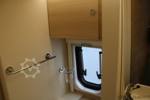 Kastenwagen Wohnmobil / Campervan Eura Mobil Van 595 HB