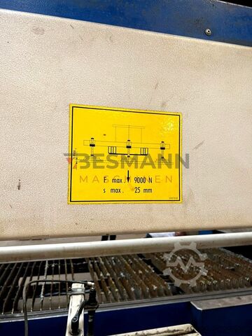 Lazer kesme makinesi TRUMPF Trumatic 3050 (L15) 6KW  / 5030 classic