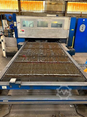 Lazer kesme makinesi TRUMPF Trumatic 3050 (L15) 6KW  / 5030 classic