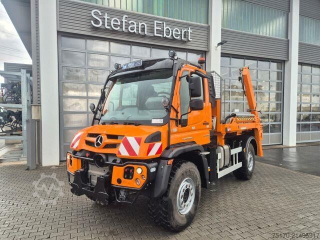 ระบบเคเบิล Mercedes-Benz Unimog U530 4x4 Jotha VarioPilot Zapfwelle Hydro
