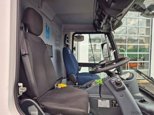 รถกวาดถนน Dulevo 6000T Allradlenkung