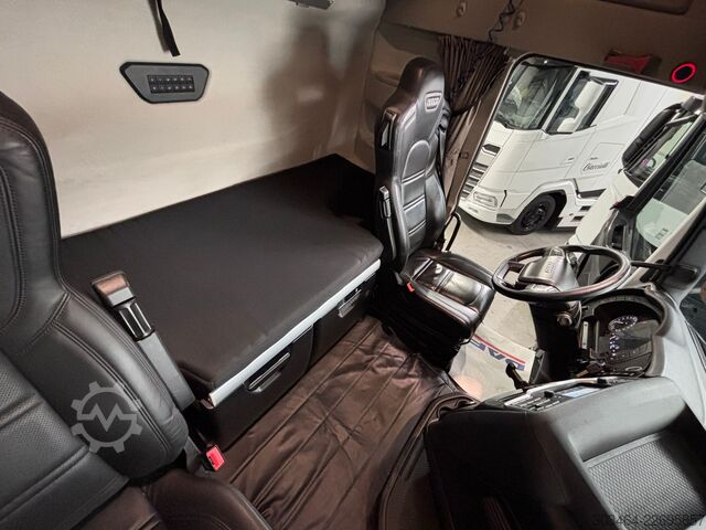  IVECO S-WAY 570 uff. Italia- FULL OPT.+ACCIAI