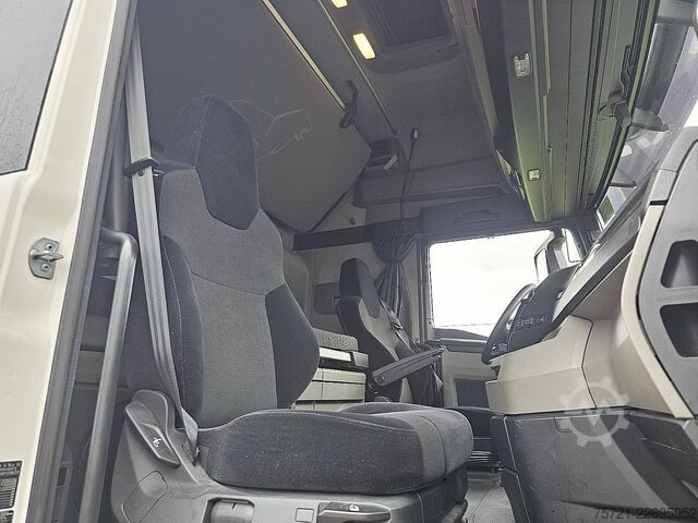 スタンダード-SZM MAN 18.520 TGX