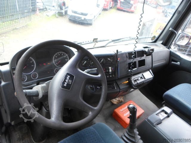 Roll-off tipper truck MAN TGA 26.440/6x4/ Absetzer