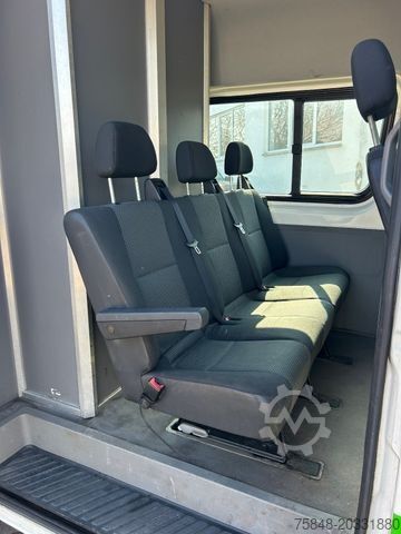 ऊंची छत वाली वैन MERCEDES-BENZ DB 310D  5 Sitzer