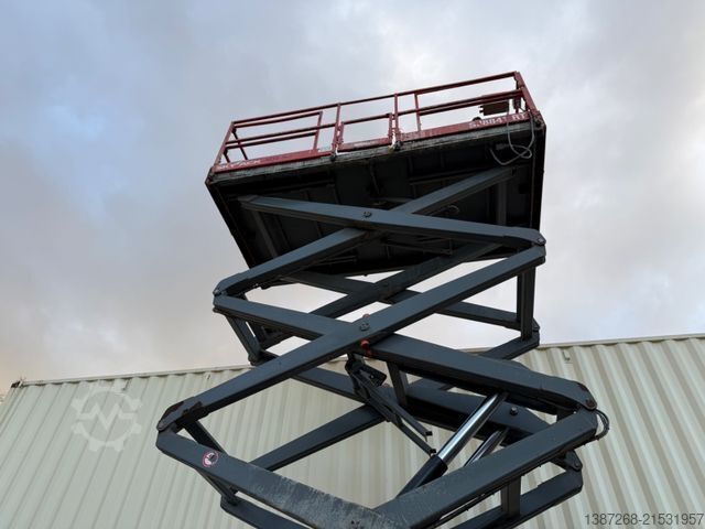 Arbetsplattform Skyjack SJ8841RT 4x4 Diesel / 14.3 Meter