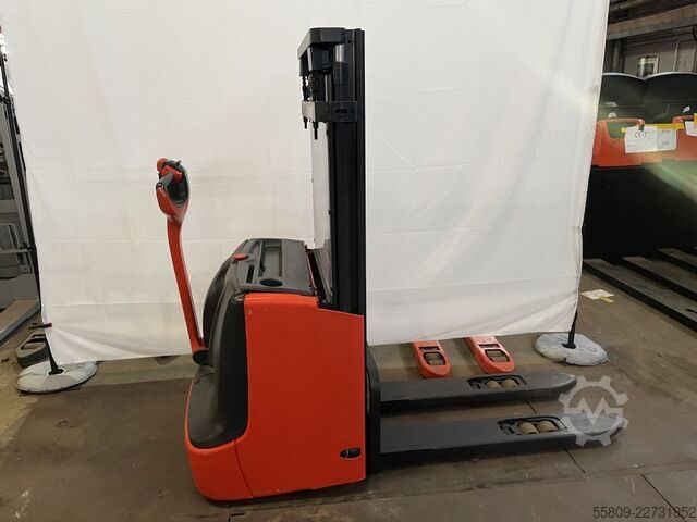 Carretilla eléctrica de 3 ruedas Linde 