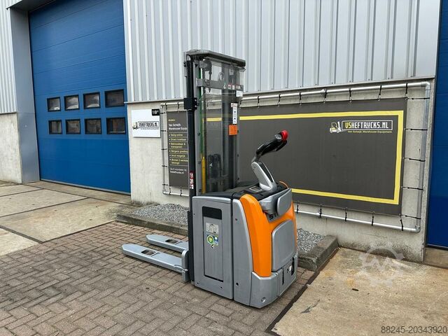 VS-22446 电动三重升降堆垛车 Still 4,716mm，工时少 STILL EXVSF14