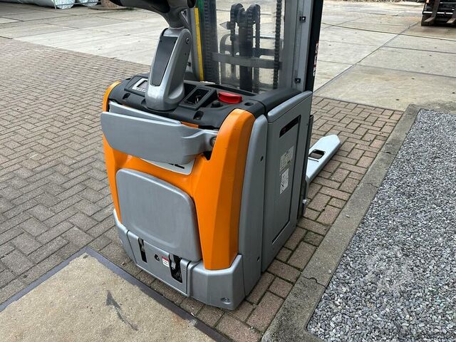 VS-22446 电动三重升降堆垛车 Still 4,716mm，工时少 STILL EXVSF14