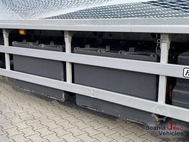 Kamion s sandukom Scania P 230 B4x2NA ELECTRIC TAIL LIFT 2.5T 760X250X264CM