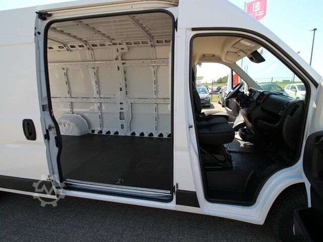 Kombijevsko vozilo Fiat Ducato 35 MJet L4H2 KAMERA+TEMPOMAT+270°TÜR+AHK